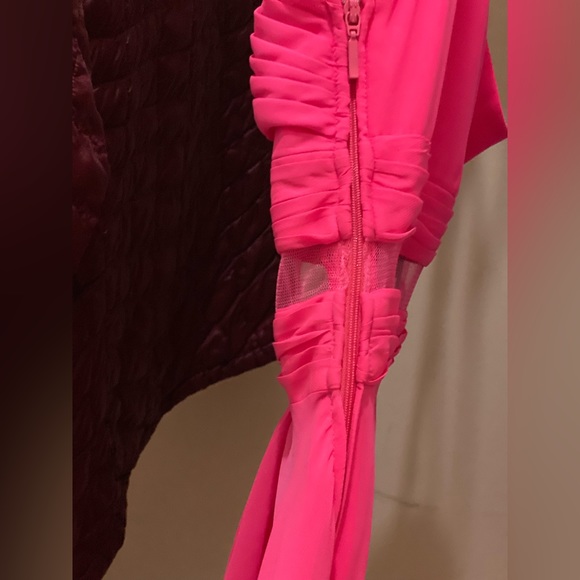 New/Never Used - ADRIANNA PAPELL ONE SHLDR HIGHLOW CHIFFON Dress - Picture 6 of 13